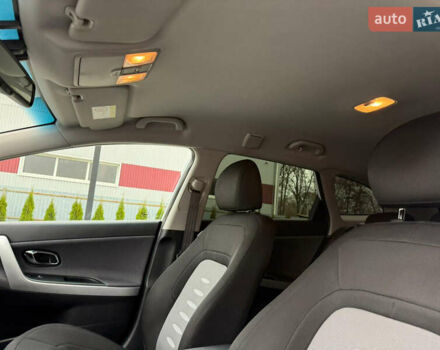 Білий Кіа Сід, об'ємом двигуна 1.6 л та пробігом 210 тис. км за 13500 $, фото 21 на Automoto.ua