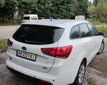 Белый Киа Сид, объемом двигателя 1.59 л и пробегом 209 тыс. км за 8300 $, фото 2 на Automoto.ua