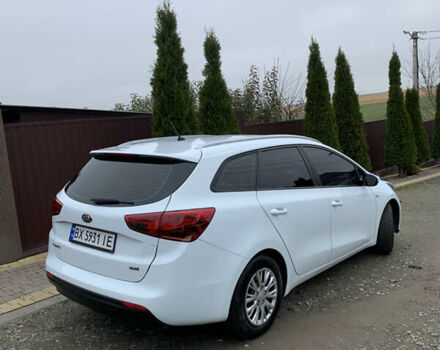 Білий Кіа Сід, об'ємом двигуна 1.6 л та пробігом 258 тис. км за 7800 $, фото 8 на Automoto.ua