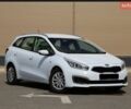 Белый Киа Сид, объемом двигателя 1.4 л и пробегом 251 тыс. км за 9000 $, фото 2 на Automoto.ua