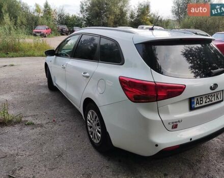 Белый Киа Сид, объемом двигателя 1.59 л и пробегом 209 тыс. км за 8300 $, фото 7 на Automoto.ua