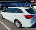 Белый Киа Сид, объемом двигателя 1.4 л и пробегом 211 тыс. км за 9000 $, фото 2 на Automoto.ua