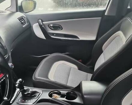 Белый Киа Сид, объемом двигателя 1.59 л и пробегом 78 тыс. км за 13500 $, фото 9 на Automoto.ua