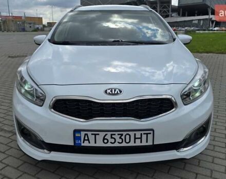 Белый Киа Сид, объемом двигателя 1.4 л и пробегом 196 тыс. км за 9400 $, фото 41 на Automoto.ua