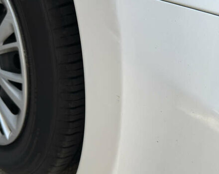 Белый Киа Сид, объемом двигателя 1.59 л и пробегом 66 тыс. км за 12000 $, фото 10 на Automoto.ua