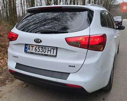 Белый Киа Сид, объемом двигателя 1.4 л и пробегом 198 тыс. км за 8500 $, фото 14 на Automoto.ua