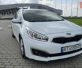 Белый Киа Сид, объемом двигателя 1.4 л и пробегом 196 тыс. км за 9400 $, фото 5 на Automoto.ua