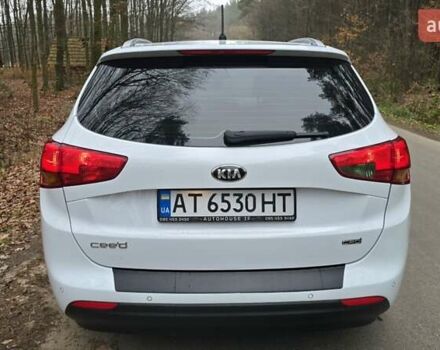 Белый Киа Сид, объемом двигателя 1.4 л и пробегом 198 тыс. км за 8500 $, фото 16 на Automoto.ua