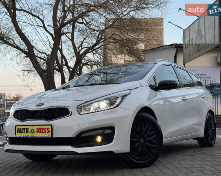 Белый Киа Сид, объемом двигателя 1.59 л и пробегом 19 тыс. км за 13300 $, фото 7 на Automoto.ua