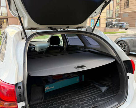 Білий Кіа Сід, об'ємом двигуна 1.59 л та пробігом 220 тис. км за 12050 $, фото 7 на Automoto.ua