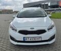 Белый Киа Сид, объемом двигателя 1.4 л и пробегом 196 тыс. км за 9400 $, фото 3 на Automoto.ua
