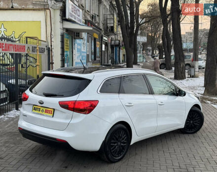 Белый Киа Сид, объемом двигателя 1.59 л и пробегом 19 тыс. км за 13300 $, фото 13 на Automoto.ua