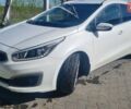 Белый Киа Сид, объемом двигателя 1.58 л и пробегом 150 тыс. км за 11900 $, фото 7 на Automoto.ua