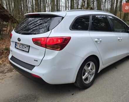 Белый Киа Сид, объемом двигателя 1.4 л и пробегом 198 тыс. км за 8500 $, фото 12 на Automoto.ua