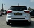 Білий Кіа Сід, об'ємом двигуна 1.4 л та пробігом 204 тис. км за 9200 $, фото 5 на Automoto.ua