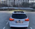 Білий Кіа Сід, об'ємом двигуна 1.6 л та пробігом 44 тис. км за 11800 $, фото 5 на Automoto.ua