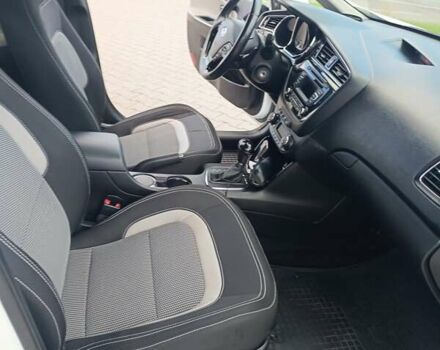Білий Кіа Сід, об'ємом двигуна 1.59 л та пробігом 82 тис. км за 14800 $, фото 39 на Automoto.ua