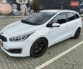 Белый Киа Сид, объемом двигателя 1.6 л и пробегом 237 тыс. км за 11100 $, фото 1 на Automoto.ua
