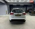 Белый Киа Сид, объемом двигателя 1.58 л и пробегом 224 тыс. км за 9600 $, фото 6 на Automoto.ua