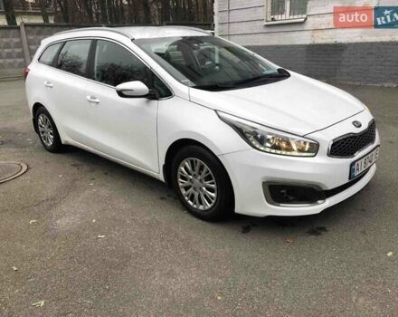 Белый Киа Сид, объемом двигателя 1.6 л и пробегом 160 тыс. км за 11600 $, фото 1 на Automoto.ua