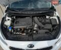 Белый Киа Сид, объемом двигателя 1.6 л и пробегом 252 тыс. км за 10599 $, фото 58 на Automoto.ua