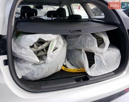 Белый Киа Сид, объемом двигателя 1.59 л и пробегом 145 тыс. км за 11800 $, фото 15 на Automoto.ua