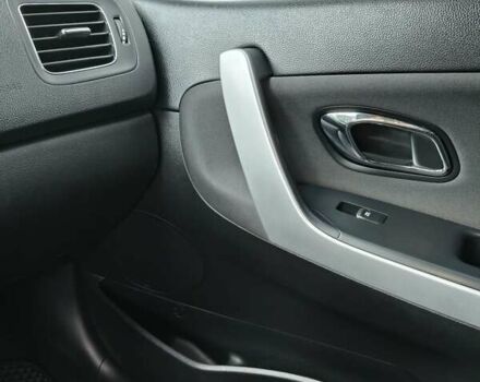 Белый Киа Сид, объемом двигателя 1.6 л и пробегом 237 тыс. км за 11100 $, фото 16 на Automoto.ua