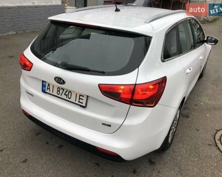 Белый Киа Сид, объемом двигателя 1.6 л и пробегом 160 тыс. км за 11600 $, фото 4 на Automoto.ua