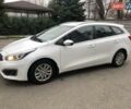 Белый Киа Сид, объемом двигателя 1.6 л и пробегом 160 тыс. км за 11600 $, фото 2 на Automoto.ua