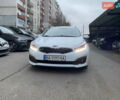Білий Кіа Сід, об'ємом двигуна 1.6 л та пробігом 210 тис. км за 11200 $, фото 1 на Automoto.ua