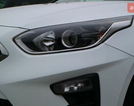 Белый Киа Сид, объемом двигателя 1.37 л и пробегом 33 тыс. км за 15432 $, фото 23 на Automoto.ua