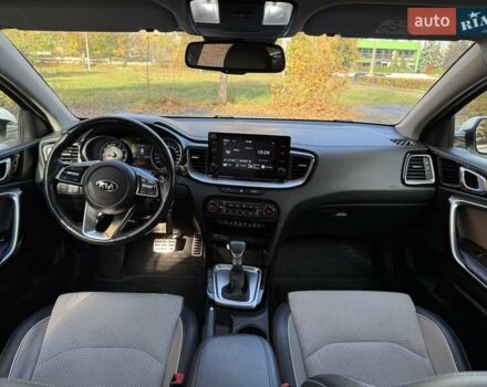 Білий Кіа Сід, об'ємом двигуна 1.6 л та пробігом 83 тис. км за 17200 $, фото 35 на Automoto.ua