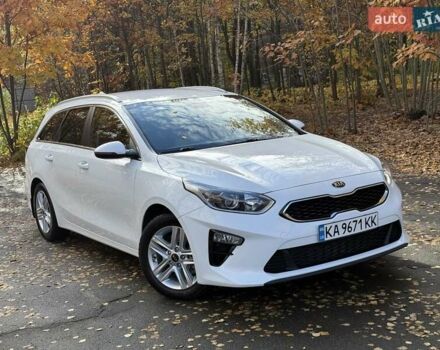 Білий Кіа Сід, об'ємом двигуна 1.6 л та пробігом 83 тис. км за 17200 $, фото 1 на Automoto.ua