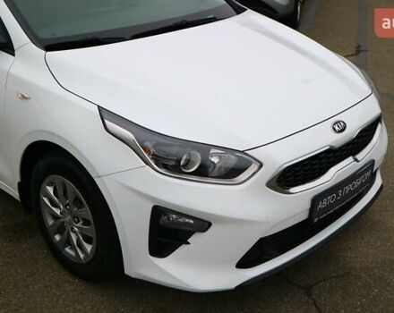 Белый Киа Сид, объемом двигателя 1.37 л и пробегом 33 тыс. км за 15432 $, фото 24 на Automoto.ua
