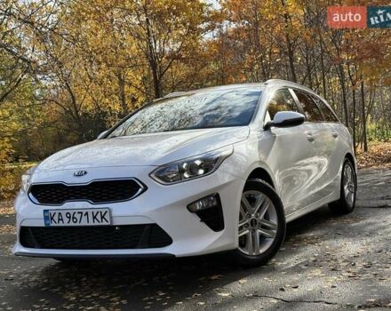 Білий Кіа Сід, об'ємом двигуна 1.6 л та пробігом 83 тис. км за 17200 $, фото 4 на Automoto.ua