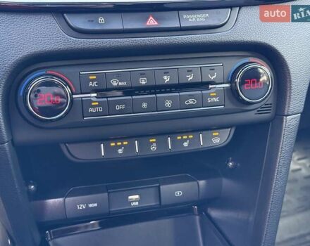 Білий Кіа Сід, об'ємом двигуна 1.6 л та пробігом 83 тис. км за 17200 $, фото 29 на Automoto.ua