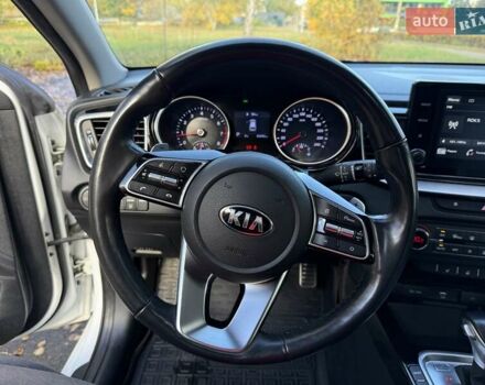 Білий Кіа Сід, об'ємом двигуна 1.6 л та пробігом 83 тис. км за 17200 $, фото 24 на Automoto.ua