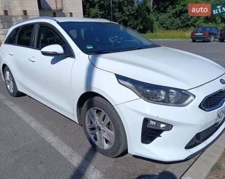 Білий Кіа Сід, об'ємом двигуна 1.6 л та пробігом 213 тис. км за 15999 $, фото 2 на Automoto.ua