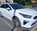 Білий Кіа Сід, об'ємом двигуна 1.6 л та пробігом 213 тис. км за 15999 $, фото 2 на Automoto.ua