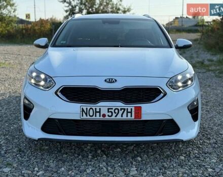 Белый Киа Сид, объемом двигателя 1.6 л и пробегом 213 тыс. км за 15999 $, фото 6 на Automoto.ua
