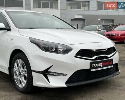 Білий Кіа Сід, об'ємом двигуна 1.59 л та пробігом 57 тис. км за 16990 $, фото 2 на Automoto.ua