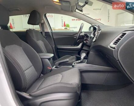 Белый Киа Сид, объемом двигателя 1.59 л и пробегом 57 тыс. км за 17790 $, фото 30 на Automoto.ua