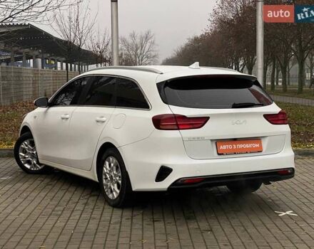 Белый Киа Сид, объемом двигателя 1.6 л и пробегом 28 тыс. км за 17800 $, фото 7 на Automoto.ua