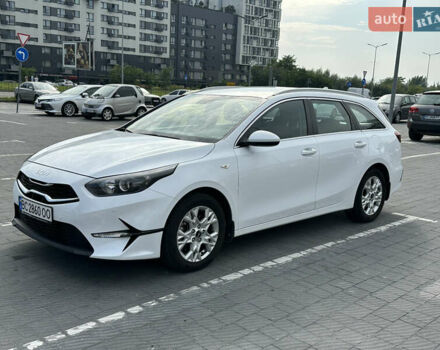 Белый Киа Сид, объемом двигателя 1.59 л и пробегом 10 тыс. км за 18500 $, фото 7 на Automoto.ua