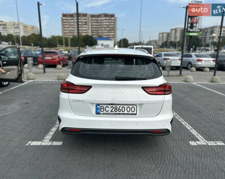 Белый Киа Сид, объемом двигателя 1.59 л и пробегом 10 тыс. км за 18500 $, фото 12 на Automoto.ua