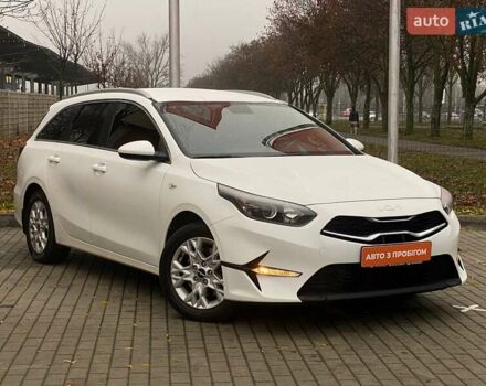 Белый Киа Сид, объемом двигателя 1.6 л и пробегом 28 тыс. км за 17800 $, фото 2 на Automoto.ua