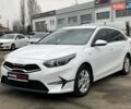 Білий Кіа Сід, об'ємом двигуна 1.59 л та пробігом 57 тис. км за 16990 $, фото 5 на Automoto.ua