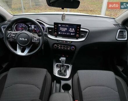 Белый Киа Сид, объемом двигателя 1.6 л и пробегом 28 тыс. км за 17800 $, фото 14 на Automoto.ua