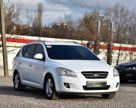 Белый Киа Сид, объемом двигателя 1.4 л и пробегом 252 тыс. км за 5499 $, фото 1 на Automoto.ua