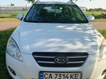 Білий Кіа Сід, об'ємом двигуна 1.58 л та пробігом 290 тис. км за 6200 $, фото 1 на Automoto.ua